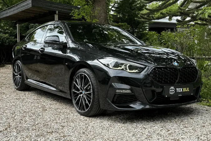 BMW met Texbijl kenteken